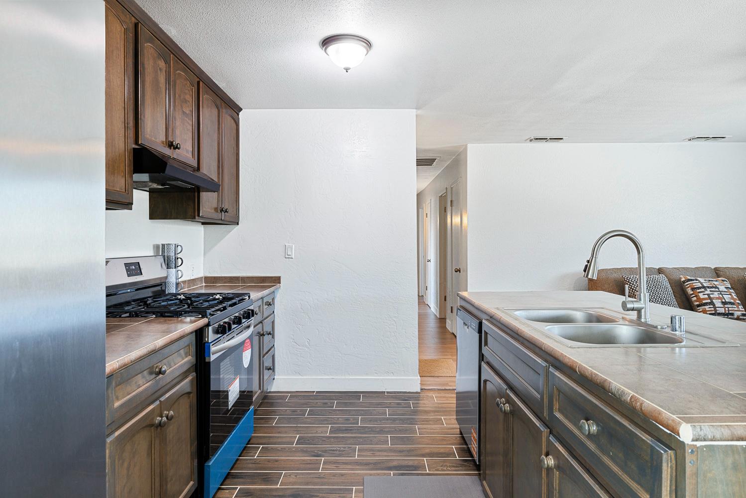 3512 W Normal Ave, Fresno, CA 93722