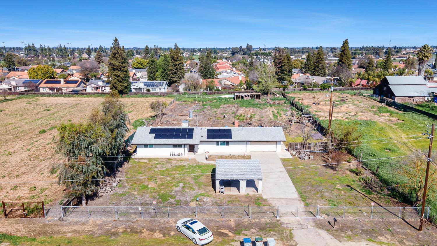 3512 W Normal Ave, Fresno, CA 93722