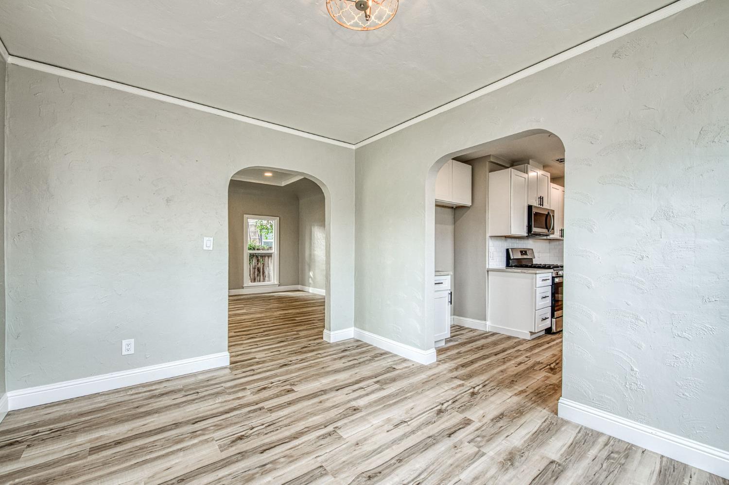 4345 E Iowa Ave, Fresno, CA 93702