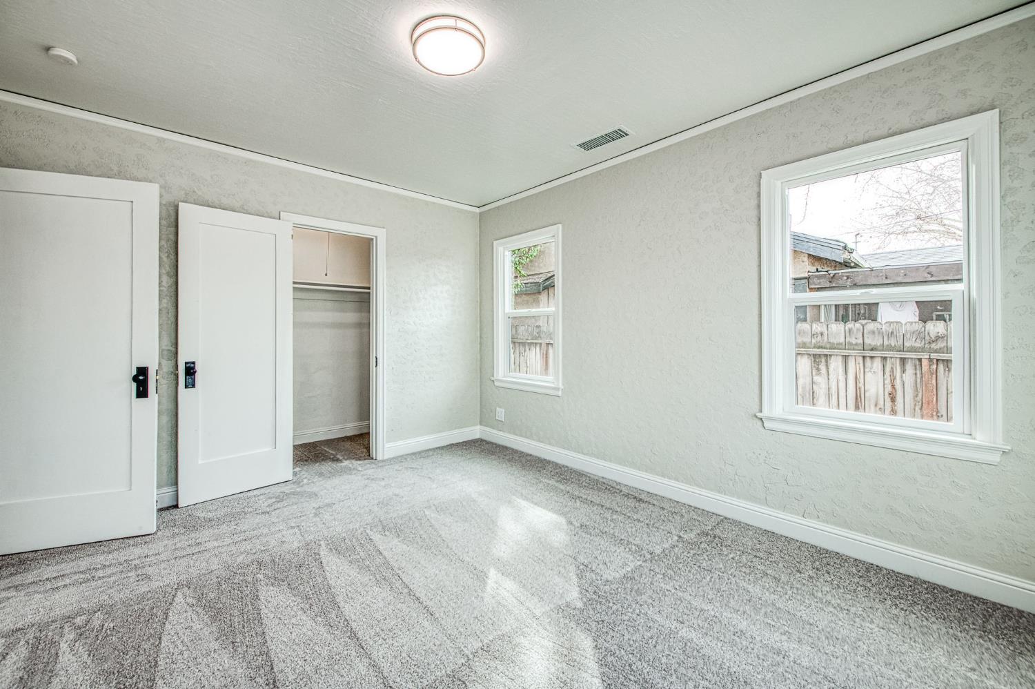 4345 E Iowa Ave, Fresno, CA 93702