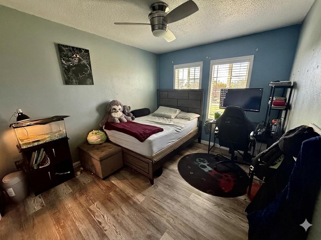 2445 N Millbrook Ave, Fresno, CA 93703