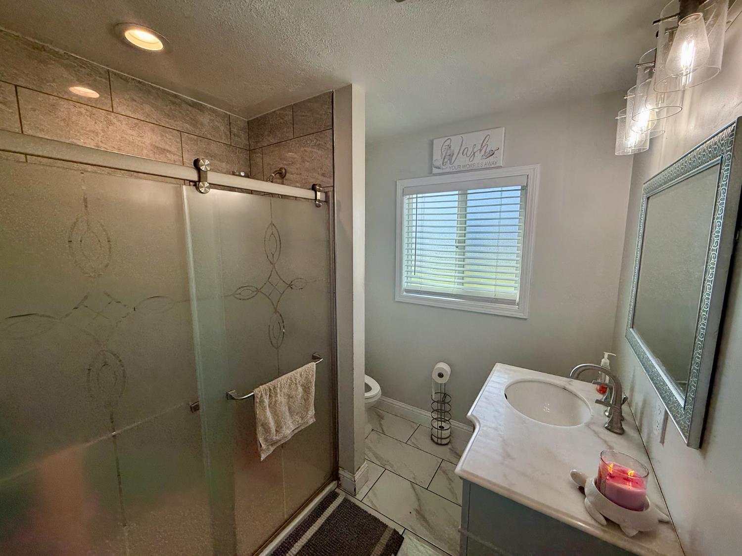 2445 N Millbrook Ave, Fresno, CA 93703