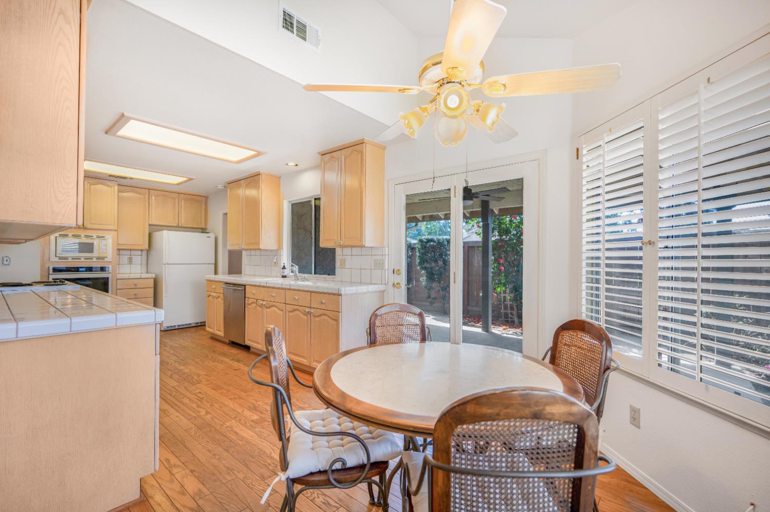 6323 N Marks Ave, Fresno, CA 93711