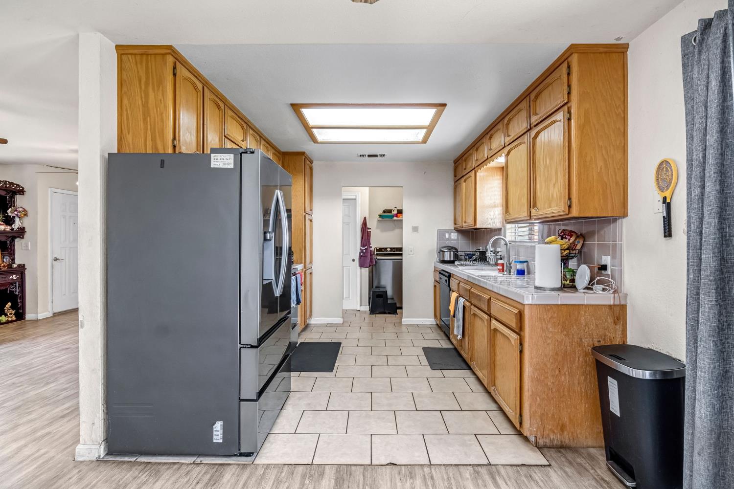 94 N Locan Ave, Fresno, CA 93737