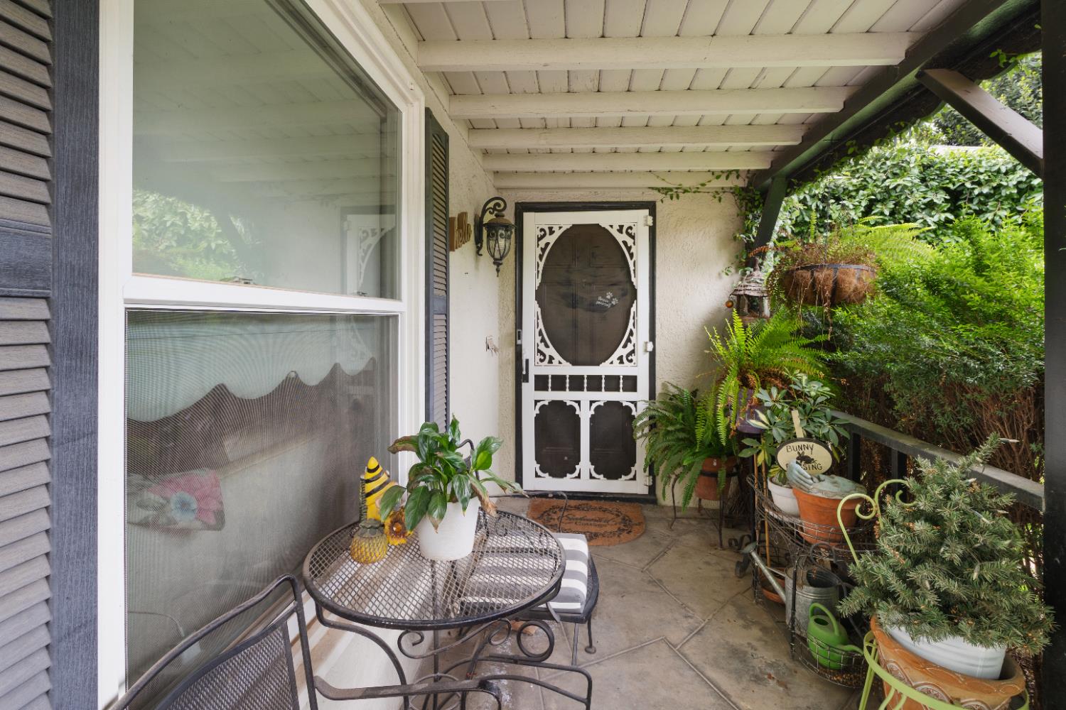 1925 N Arthur Ave, Fresno, CA 93705