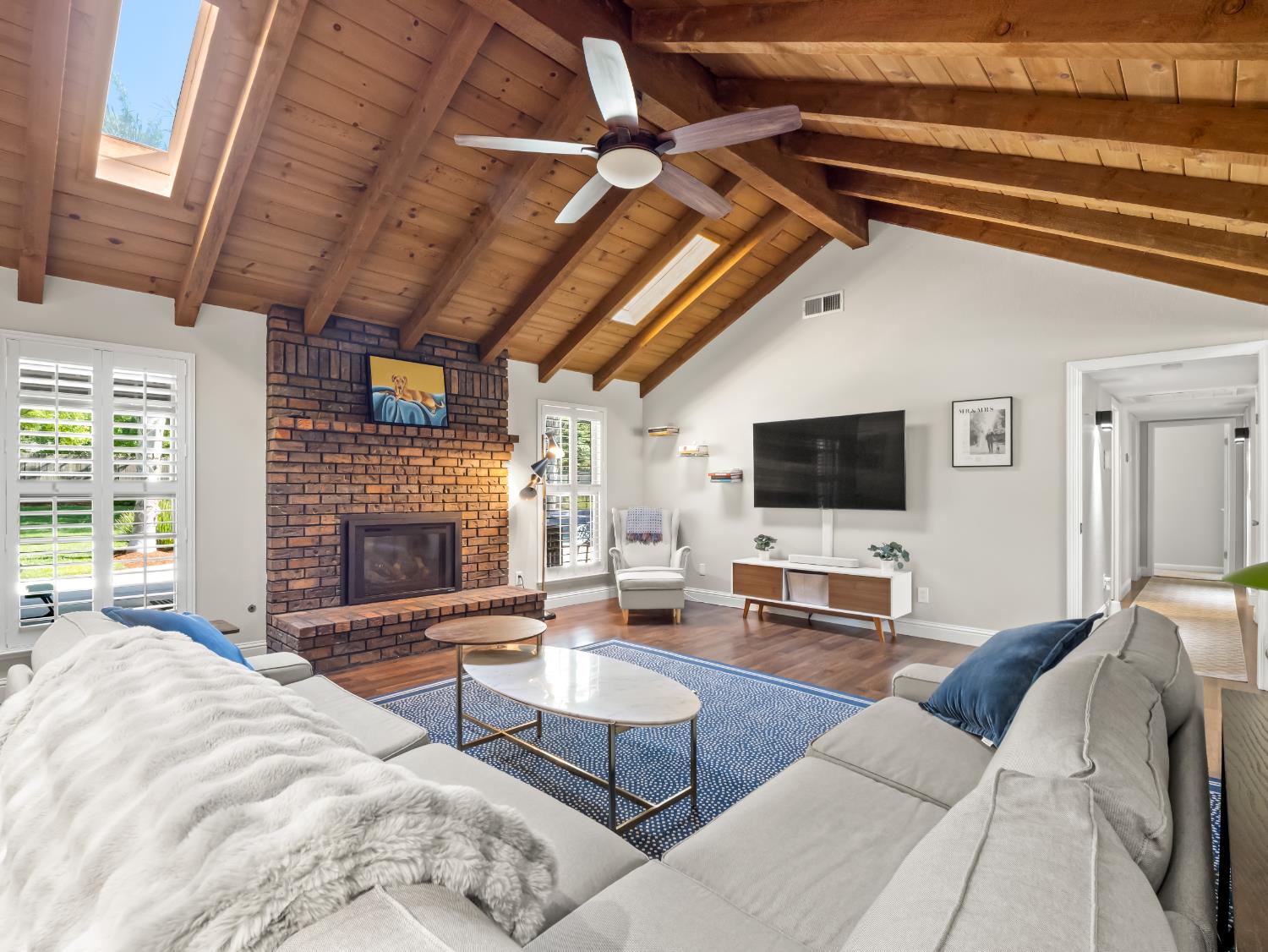 8732 N Fuller Ave, Fresno, CA 93720