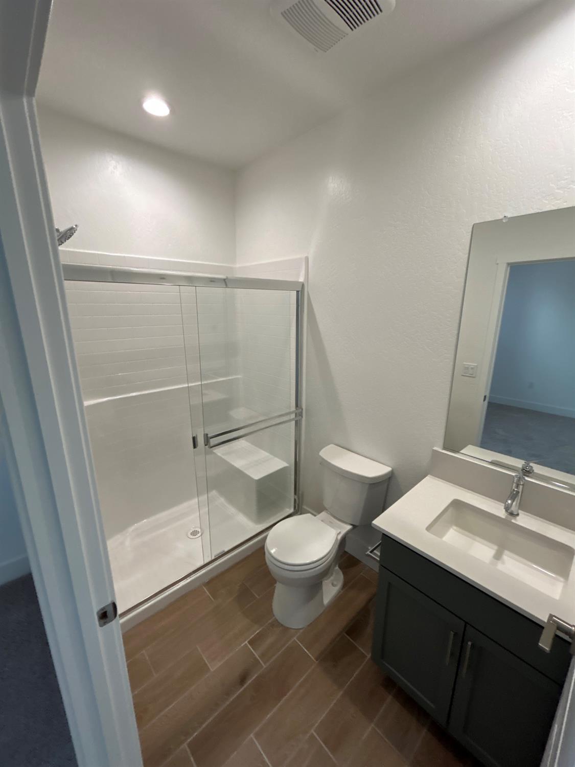 2813 E Corteza Dr, Fresno, CA 93730