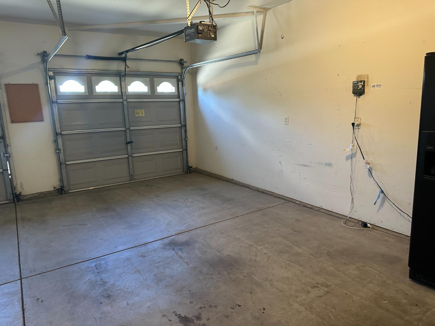 2523 E Cole Ave, Fresno, CA 93720