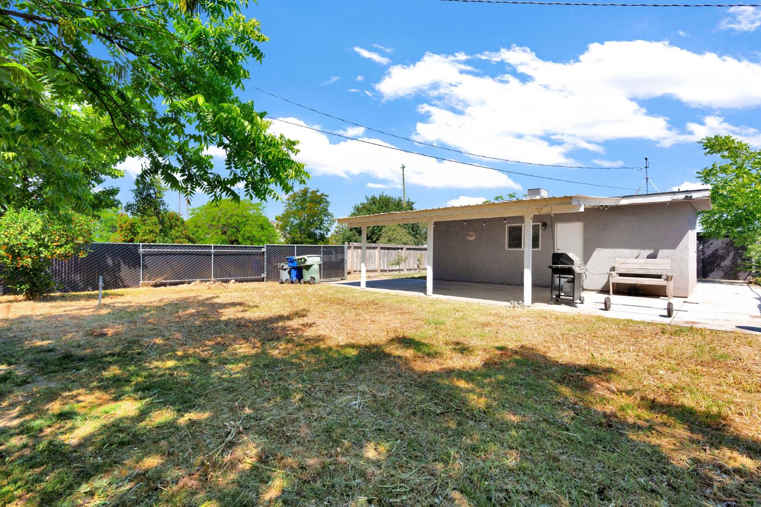 4104 E Madison Ave, Fresno, CA 93702