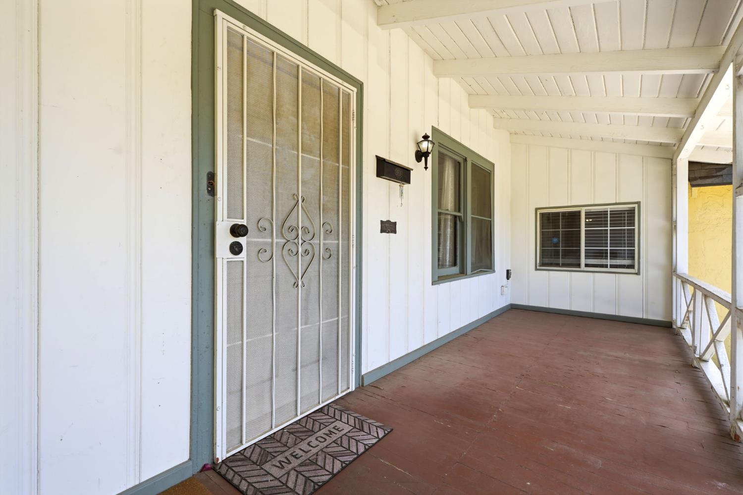 2142 N Wilson Ave, Fresno, CA 93704