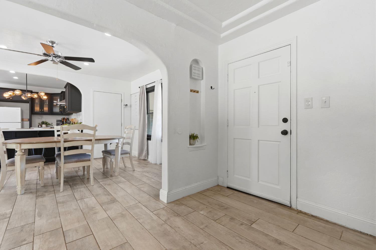 2142 N Wilson Ave, Fresno, CA 93704