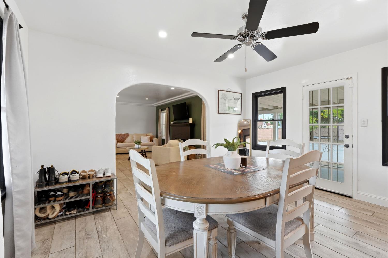 2142 N Wilson Ave, Fresno, CA 93704