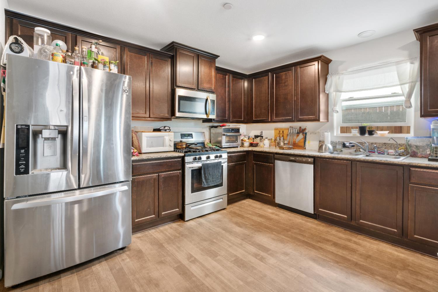 5622 W Pontiac Way, Fresno, CA 93722