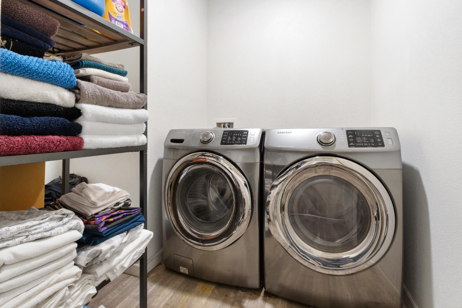 5622 W Pontiac Way, Fresno, CA 93722