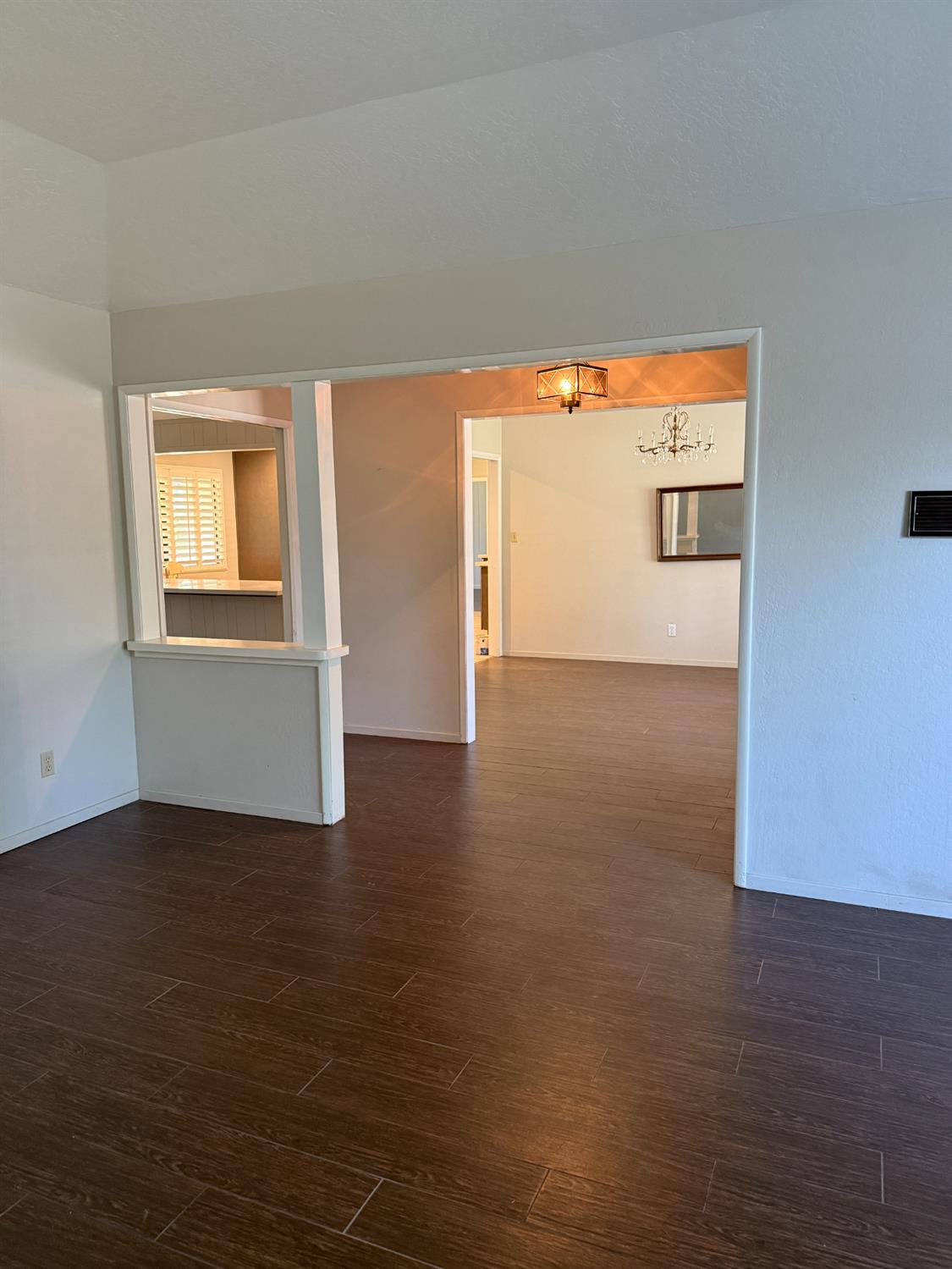 318 E Lisa Ave, Fresno, CA 93720