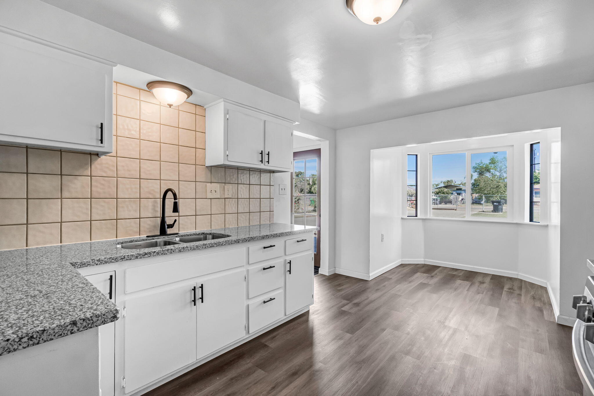 5132 E Washington Ave, Fresno, CA 93727