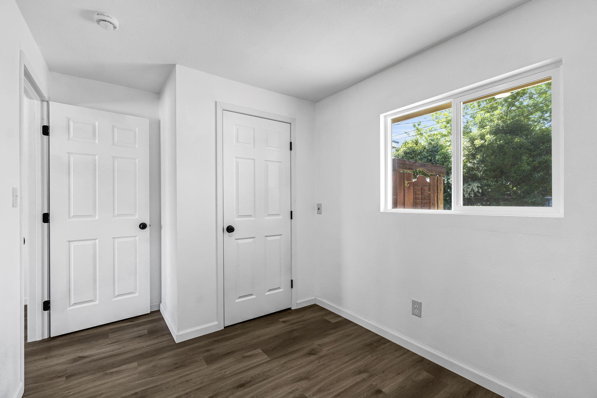 5132 E Washington Ave, Fresno, CA 93727