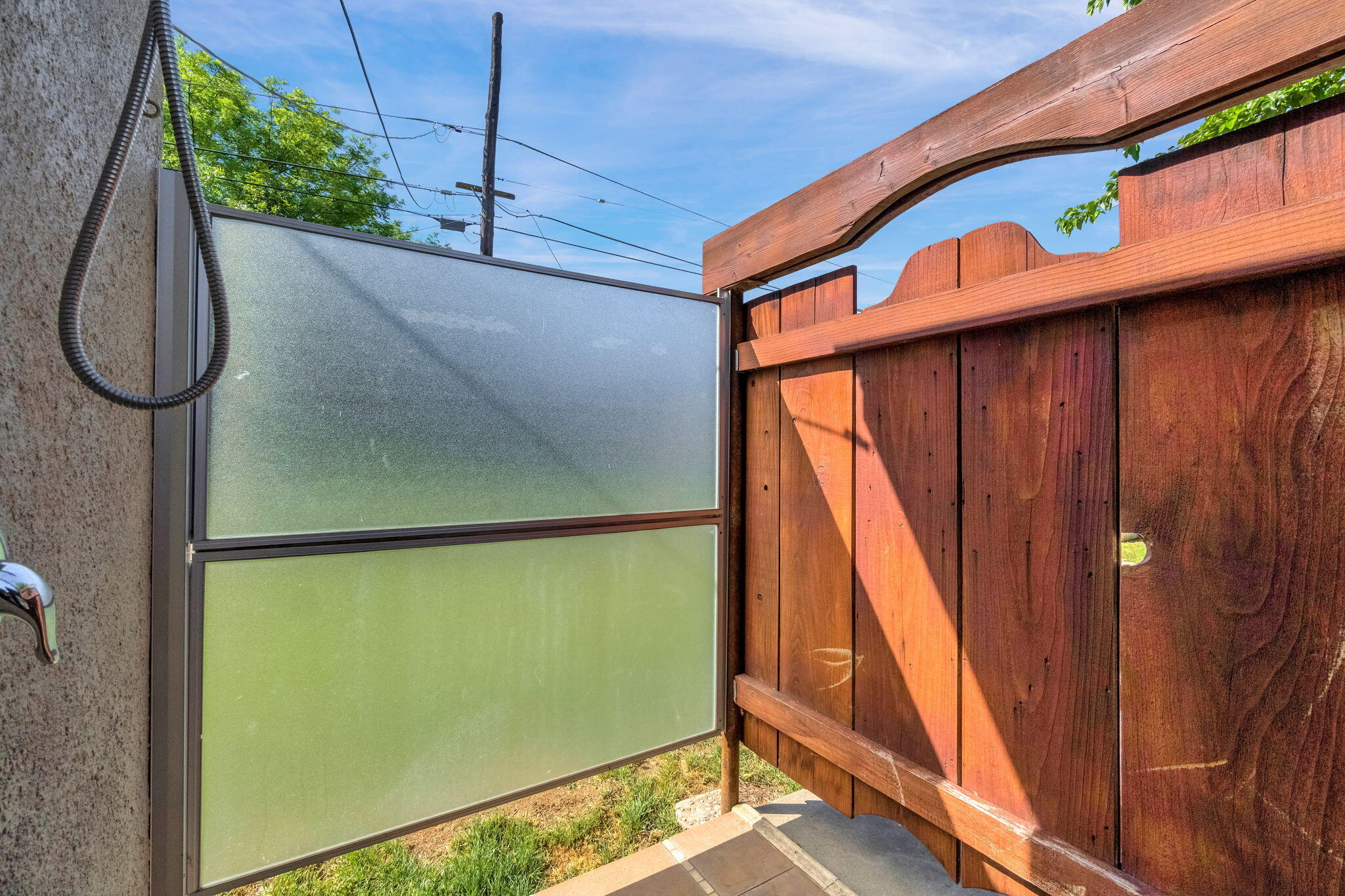 5132 E Washington Ave, Fresno, CA 93727